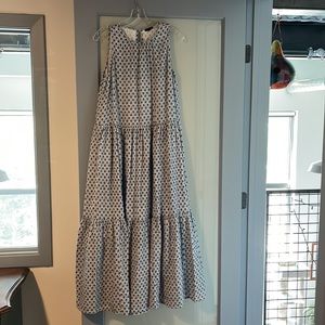 Ann Taylor Boho Maxi— Size M —Beautiful— Has great pockets!!!